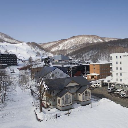 Апартаменты Fresh Powder Niseko Hirafu Экстерьер фото