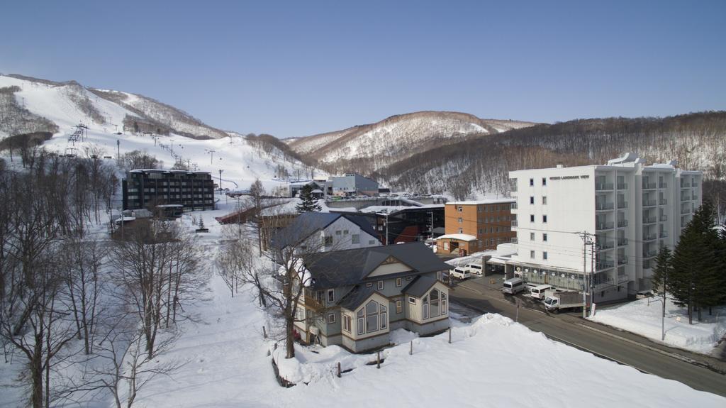 Апартаменты Fresh Powder Niseko Hirafu Экстерьер фото